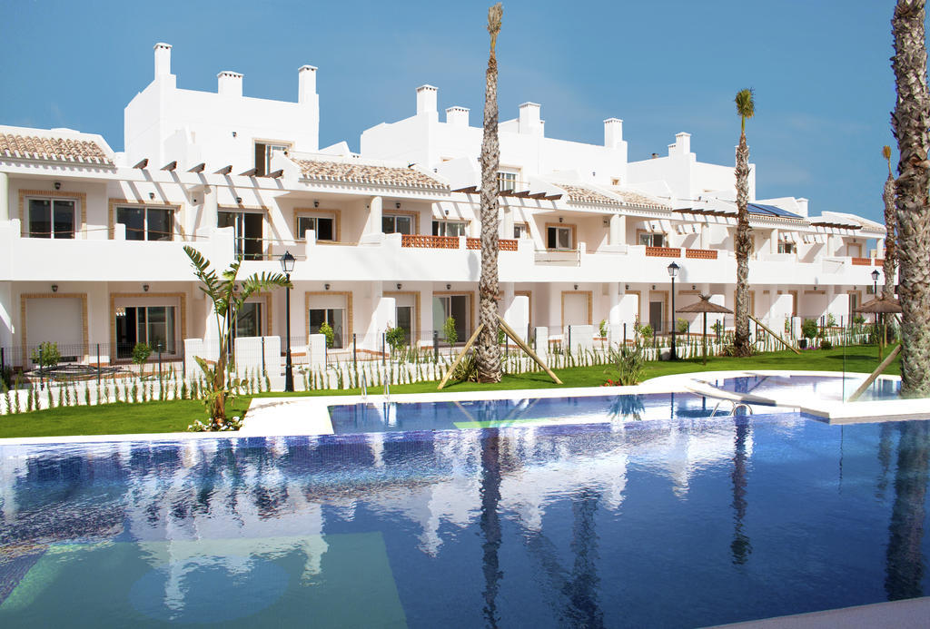 Residencial Linnea Sol By Mar Holidays 오리후엘라 객실 사진
