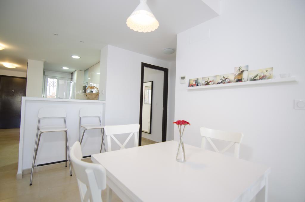 Residencial Linnea Sol By Mar Holidays 오리후엘라 외부 사진