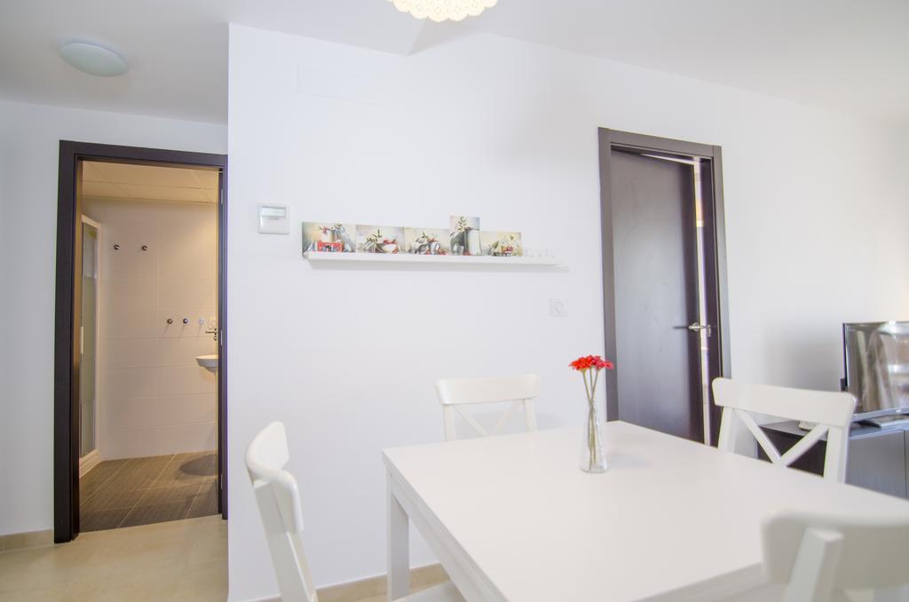 Residencial Linnea Sol By Mar Holidays 오리후엘라 외부 사진