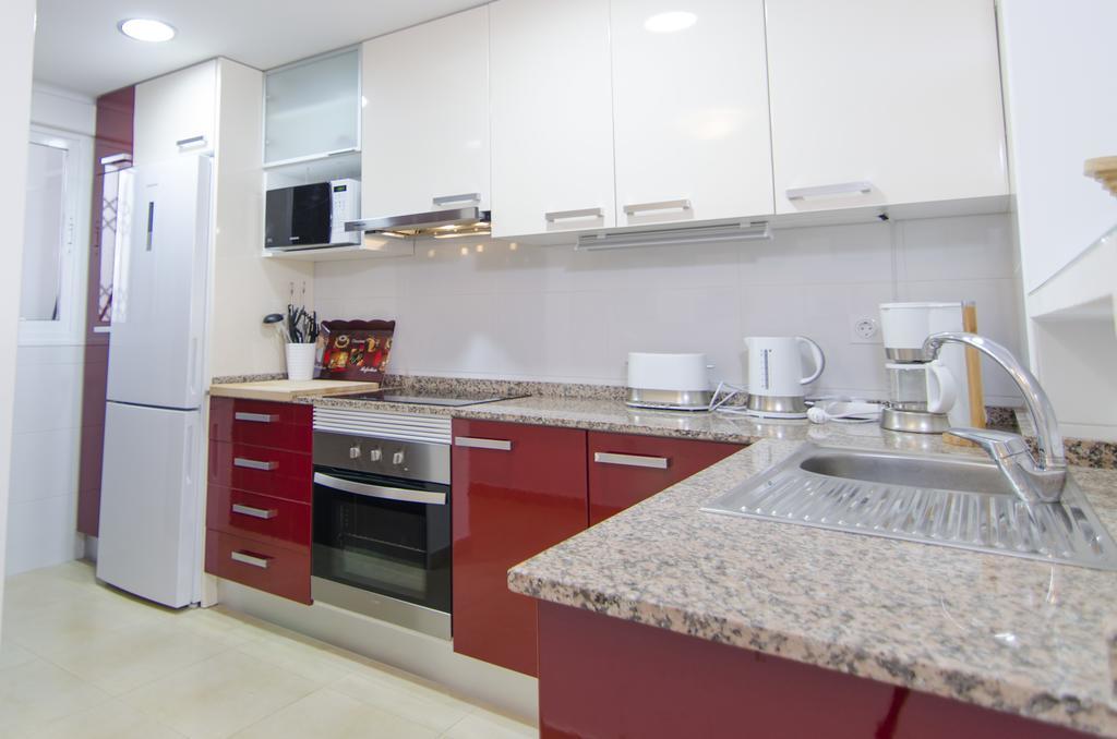 Residencial Linnea Sol By Mar Holidays 오리후엘라 외부 사진
